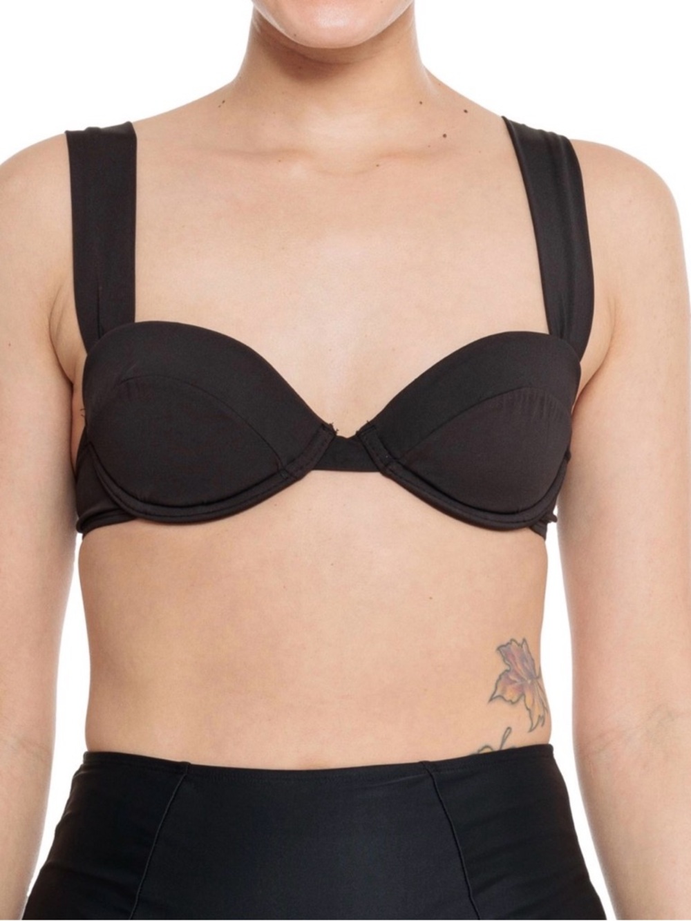 WeWoreWhat Claudia Underwire Adjustable Women’s Mix & Match Bikini Top